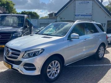 Mercedes-Benz GLE-klasse 350D PANO/KEYLESS/LANE ASSIST/NAV/1 beschikbaar voor biedingen