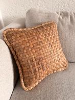 Diverse kussens Bali stijl, Ophalen of Verzenden, Zo goed als nieuw, Bruin, Rechthoekig
