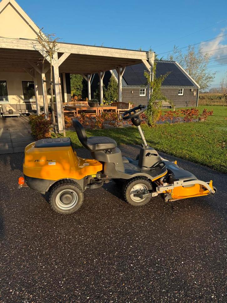 Stiga Park 220 Zitmaaier - Combi 85 Quick Flip, Tuin en Terras, Grasmaaiers, Gebruikt, Benzine-grasmaaier, 50 cm of meer, Cirkelmaaier