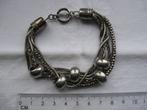 Zilverkleurige armband zwaar in goede staat, Sieraden, Tassen en Uiterlijk, Ophalen of Verzenden, Gebruikt, Zilver