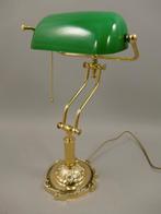 Bankierslamp messing Spaans glas groen H.45cm, Huis en Inrichting, Lampen | Tafellampen, Helene Livingstyle, Helenelivingstyle@gmail.com