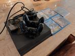 PS4 pro + 2 controllers en Laadstation, Spelcomputers en Games, Spelcomputers | Sony PlayStation 4, Ophalen, Met 2 controllers