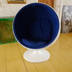 Eero Aarnio   |   Ball chair, Ophalen, Gebruikt, Wit, Classic Design