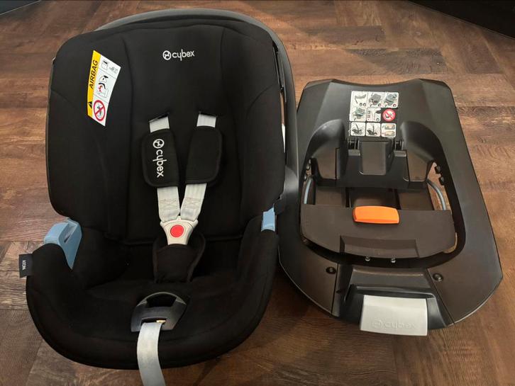 Cybex Aton autostoel met gordelbase incl verkleiner, Kinderen en Baby's, Autostoeltjes, Zo goed als nieuw, Overige merken, 0 t/m 13 kg