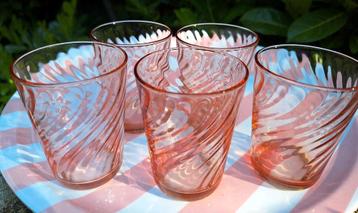 5 vintage luminarc Rosaline glas glaasjes roze swirl beschikbaar voor biedingen
