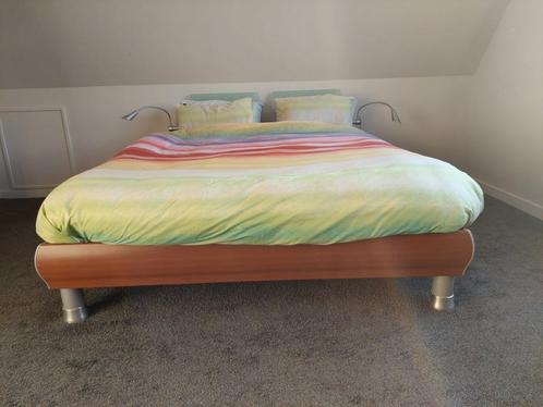 Te koop bed (ombouw) inclusief lattenbodem, Huis en Inrichting, Slaapkamer | Bedden, Gebruikt, Tweepersoons, 160 cm, 220 cm, Hout