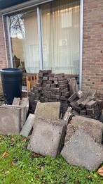 GRATIS ophalen: grindtegels en straatklinkers, Ophalen, Gebruikt, Klinkers
