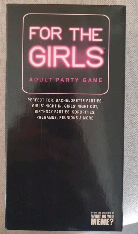 For The Girls - Party Spel, Hobby en Vrije tijd, Gezelschapsspellen | Bordspellen, Zo goed als nieuw, Drie of vier spelers, Vijf spelers of meer