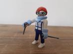 Playmobil 5204 serie 1 nr 5 vrouw winterkleding loopstokken, Ophalen of Verzenden, Zo goed als nieuw