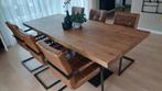 Industriële houten eettafel met 6 stoelen. Zwart metaal., Industrieel, 4 tot 6 stoelen, Gebruikt, Ophalen of Verzenden