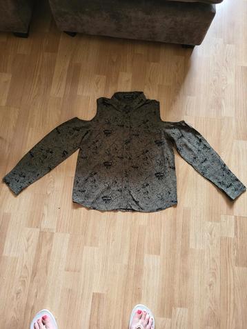 Groene blote schouder blouse met doodshoofdjes coolcat mt xs beschikbaar voor biedingen