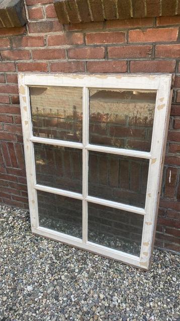 Raam 6- vlaks met oud glas roedeverdeling brocante decoratie beschikbaar voor biedingen