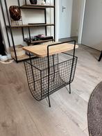 Tijdschrift tafeltje, Huis en Inrichting, Woonaccessoires | Krantenbakken en Lectuurbakken, Ophalen, Zo goed als nieuw