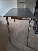 Gratis bureautafel met grijs blad (ikea), Huis en Inrichting, Bureaus, Ophalen, Gebruikt, Bureau
