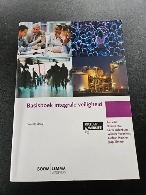 Nieuw - Basisboek Integrale Veiligheid, Boeken, Studieboeken en Cursussen, Nieuw, HBO, Beta, Verzenden