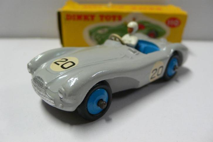 aston martin db 3 sports -dinky toys engeland #110-in mooie, Hobby en Vrije tijd, Modelauto's | 1:43, Zo goed als nieuw, Auto