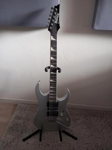 Ibanez GRG170DX-SV + tas beschikbaar voor biedingen