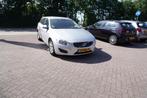 Volvo V60 1.6 T3 TREKHAAK CRUISE NAVI PDC CLIMA (bj 2011), Voorwielaandrijving, Zwart, 4 cilinders, 150 pk