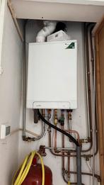 Intergas combi 24 kw, Geiser, Ophalen of Verzenden, Minder dan 20 liter, Minder dan 3 jaar oud