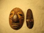 2x maskertjes Afrika, Antiek en Kunst, Kunst | Niet-Westerse kunst, Verzenden