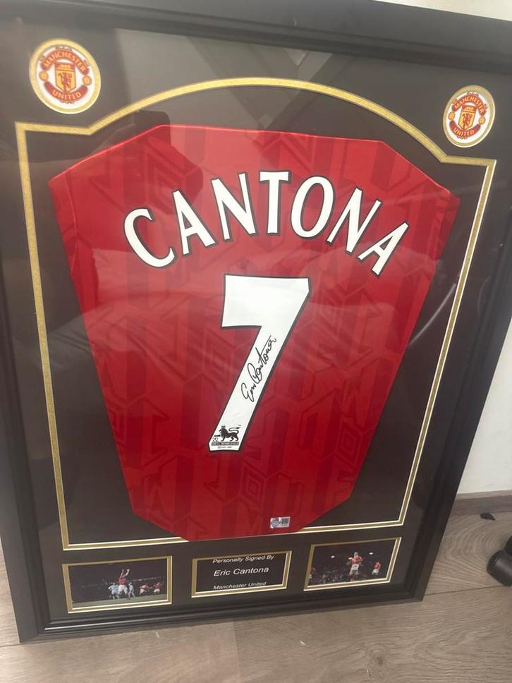 Gesigneerd Eric Cantona Manchester United shirt, Sport en Fitness, Voetbal, Zo goed als nieuw, Shirt, Maat L, Ophalen