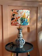 Handgemaakte lamp met kap, Ophalen of Verzenden, Zo goed als nieuw, Vintage nieuw, Stof