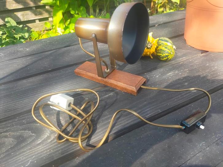 Vintage Wandlamp met Origineel Schakelmateriaal, Huis en Inrichting, Lampen | Vloerlampen, Gebruikt, Minder dan 100 cm, Hout, Metaal