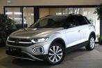 Volkswagen T-Roc 1.5 TSI Style 150PK DSG NW Model IQ Led Nav, Auto's, Zwart, 4 cilinders, 150 pk, USB