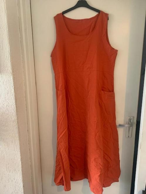 Koraal kleurige jurk. Merkloos. Maat XXL., Kleding | Dames, Jurken, Zo goed als nieuw, Maat 46/48 (XL) of groter, Overige kleuren
