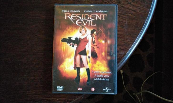 Resident evil, origineel, Cd's en Dvd's, Dvd's | Thrillers en Misdaad, Zo goed als nieuw, Bovennatuurlijke thriller, Vanaf 16 jaar