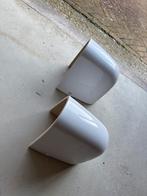 2 stuks Witte/creme keramische sifonkap, Ophalen, Zo goed als nieuw, Steen, Wastafel