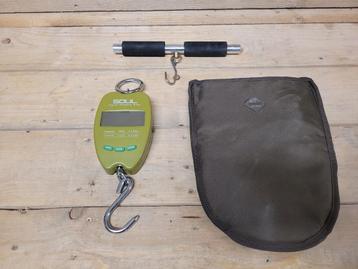 Soul weger met Weighbar en Nash pouch beschikbaar voor biedingen