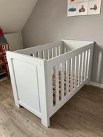 Ledikant en commode met bijpassende wandplank interbaby wit, Ophalen, Gebruikt, Jongetje of Meisje