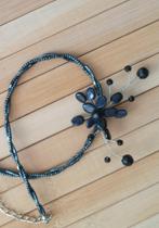 Ketting met bloem zwart, donkerpaars, blauw-gratis verzenden, Overige materialen, Verstelbaar, Nieuw, Verzenden