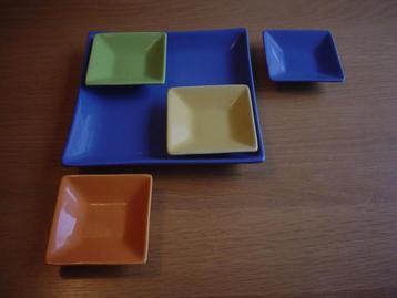 Dip schalen set beschikbaar voor biedingen