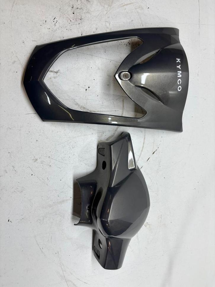 Veel onderdelen Kymco Agility 12inch 2013 brom, Fietsen en Brommers, Brommeronderdelen | Scooters, Gebruikt, Kymco, Kap, Ophalen of Verzenden