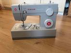Singer Heavy Duty 4423 naaimachine, Hobby en Vrije tijd, Naaimachines en Toebehoren, Ophalen, Zo goed als nieuw, Naaimachine, Singer