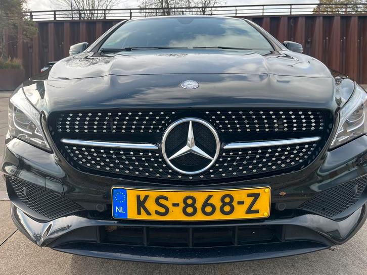 Mercedes-Benz CLA 1.6 CLA180 90KW Sh.br. 2016 Zwart, Auto's, Mercedes-Benz, Particulier, CLA, ABS, Adaptieve lichten, Adaptive Cruise Control