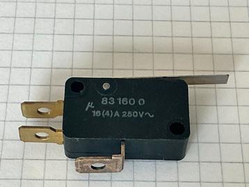 Crouzet 16A 250V AC Microswitch lang beschikbaar voor biedingen