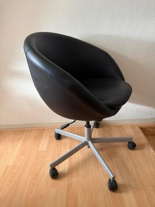 Ikea SKRUVSTA bureaustoel, Huis en Inrichting, Bureaustoelen, Gebruikt, Zwart, Ophalen
