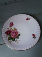 Wit Porseleinen SCHAAL ~ afb. ROZEN ~ Vlaai-schotel 30 cm., Huis en Inrichting, Ophalen of Verzenden, Overige stijlen, Porselein