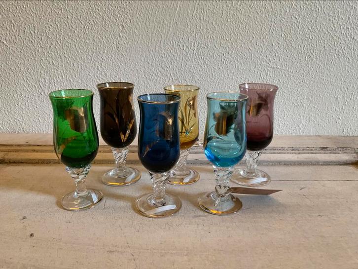 Sale 6 borrelglaasjes *tres belle*, Verzamelen, Glas en Borrelglaasjes, Zo goed als nieuw, Borrel- of Shotglas, Verzenden
