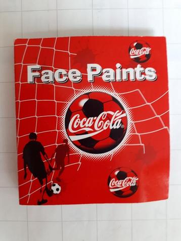 Coca-Cola Face Paints beschikbaar voor biedingen