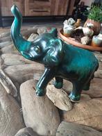 Blue mountain pottery olifant, Verzamelen, Beelden en Beeldjes, Ophalen of Verzenden, Gebruikt, Dier