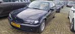 BMW 3-serie 318i MOTOR LOOPT MAAR TIKT GEEN OLIEDRUK !, Achterwielaandrijving, Zwart, Bedrijf, Handgeschakeld