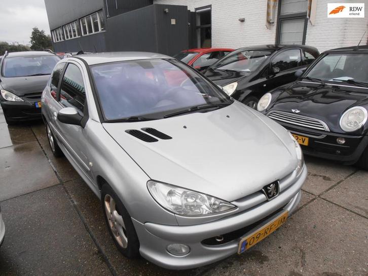 Peugeot 206 1.4-16V Quiksilver st bekr airco elek pak nap ap, Auto's, Peugeot, Te koop, ABS, Airbags, Airconditioning, Boordcomputer