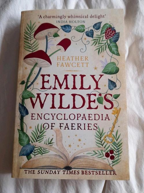 Emily Wilde's Encyclopaedia of Faeries - Heather Fawcett, Boeken, Fantasy, Zo goed als nieuw, Ophalen of Verzenden