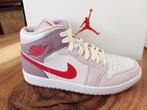 Nike Air Jordan Valentine, Ophalen of Verzenden, Nieuw, Sneakers of Gympen
