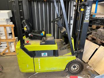 Clark CTM 12 heftruck electrisch beschikbaar voor biedingen
