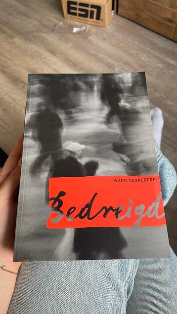W. Tanneberg - Bedreigd beschikbaar voor biedingen
